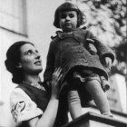 With Kira — Anin 1937